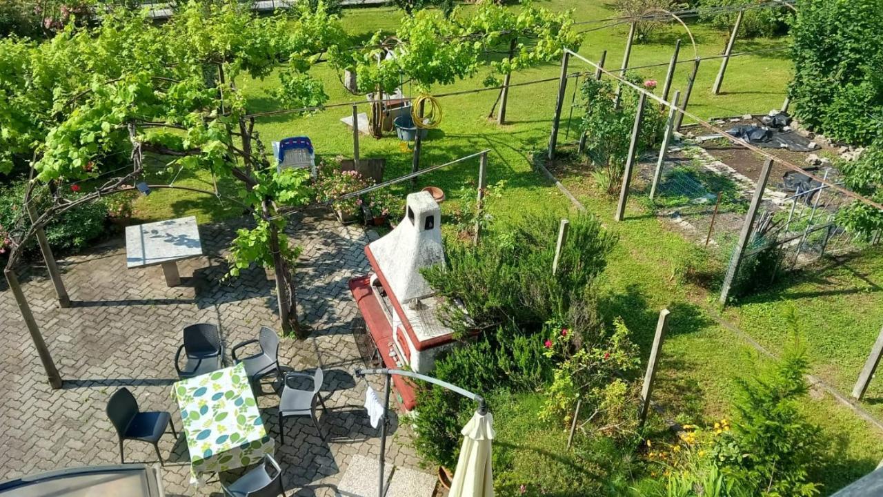 My Holidays - Camere Dei Fiori Gravedona Exterior photo